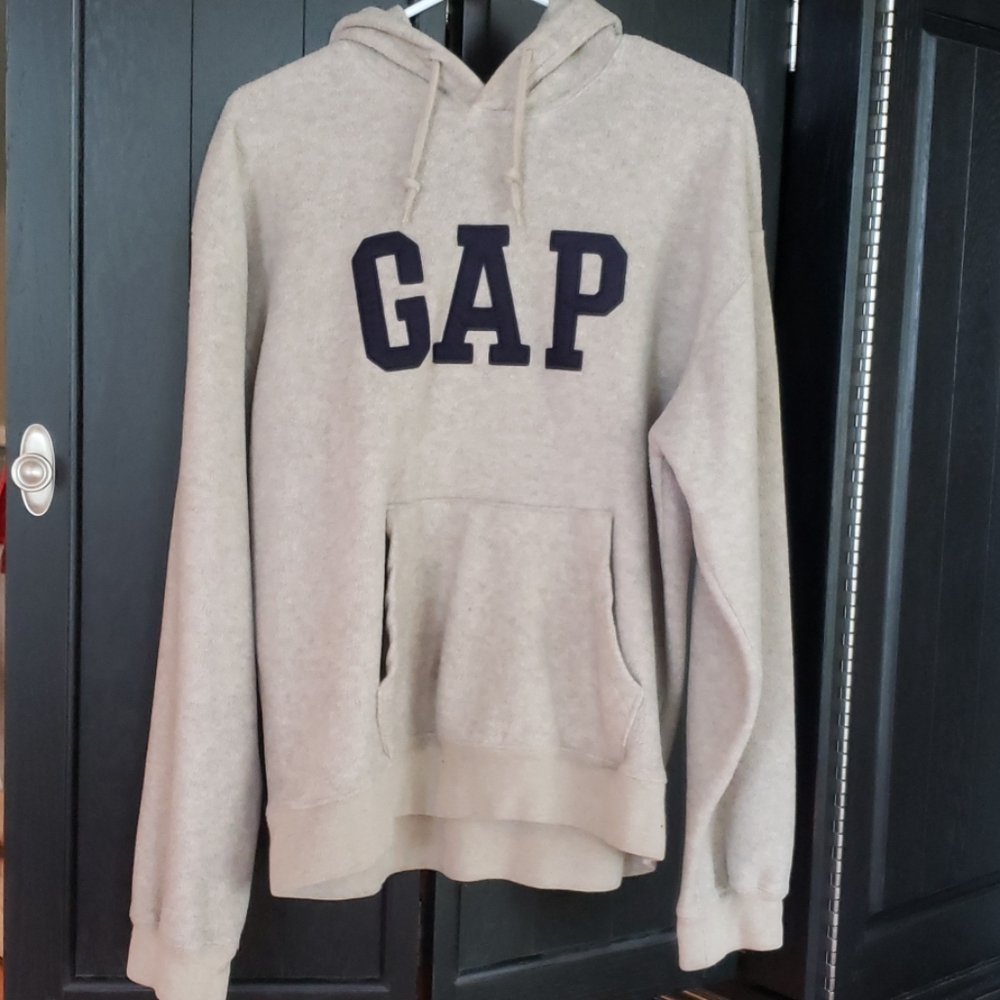 Beige gap hoodie sweatshirt